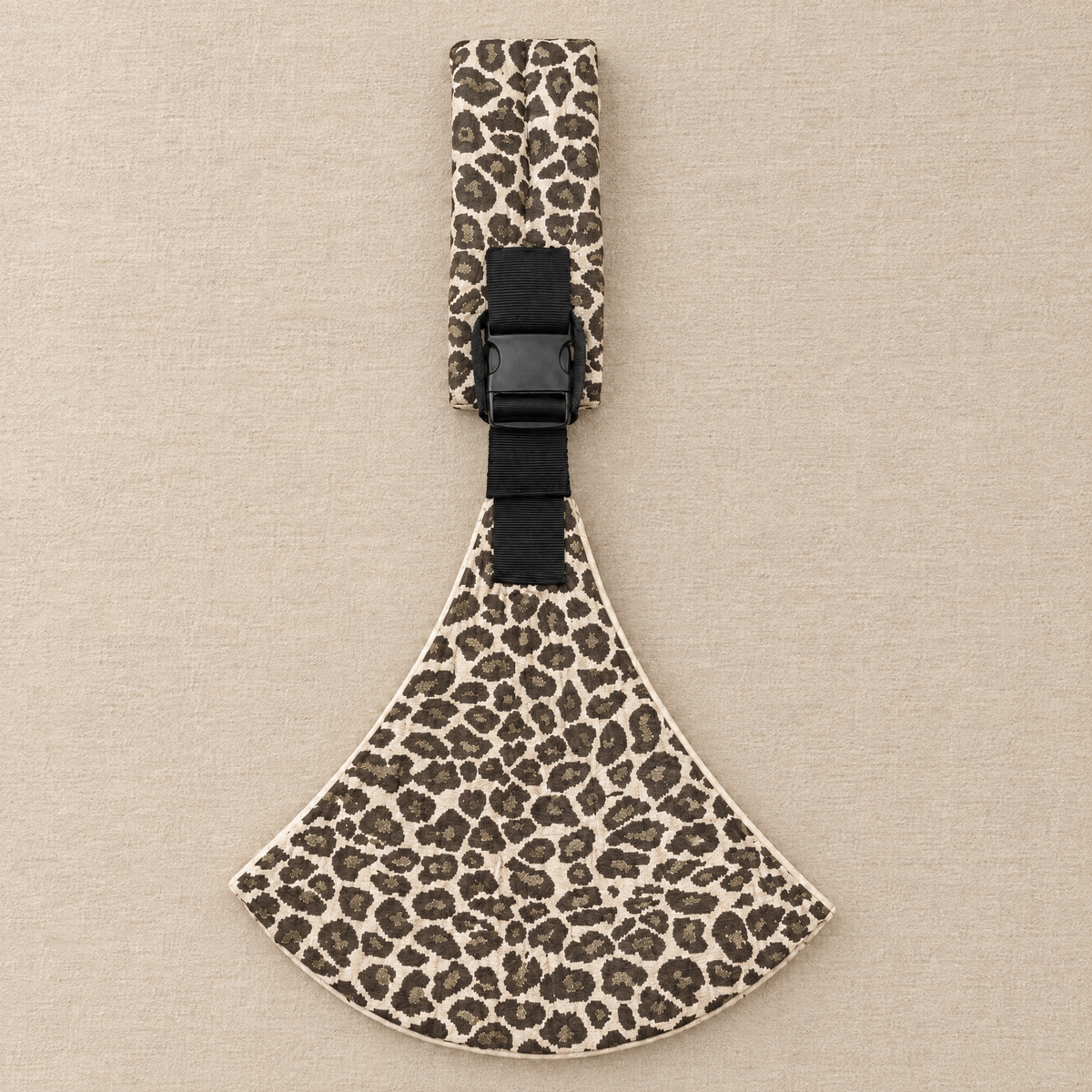 HipSnug Babytrage Leopard