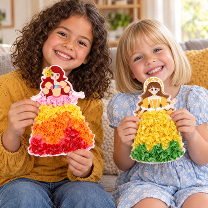 LumiDress – Kinder zeigen stolz ihre fertigen Prinzessinnen